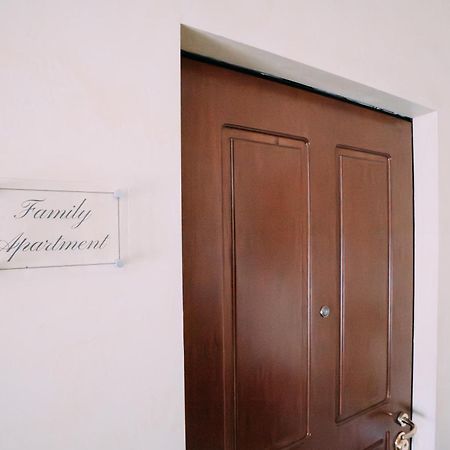 Family Apartment Vista Lago ストレーザ エクステリア 写真