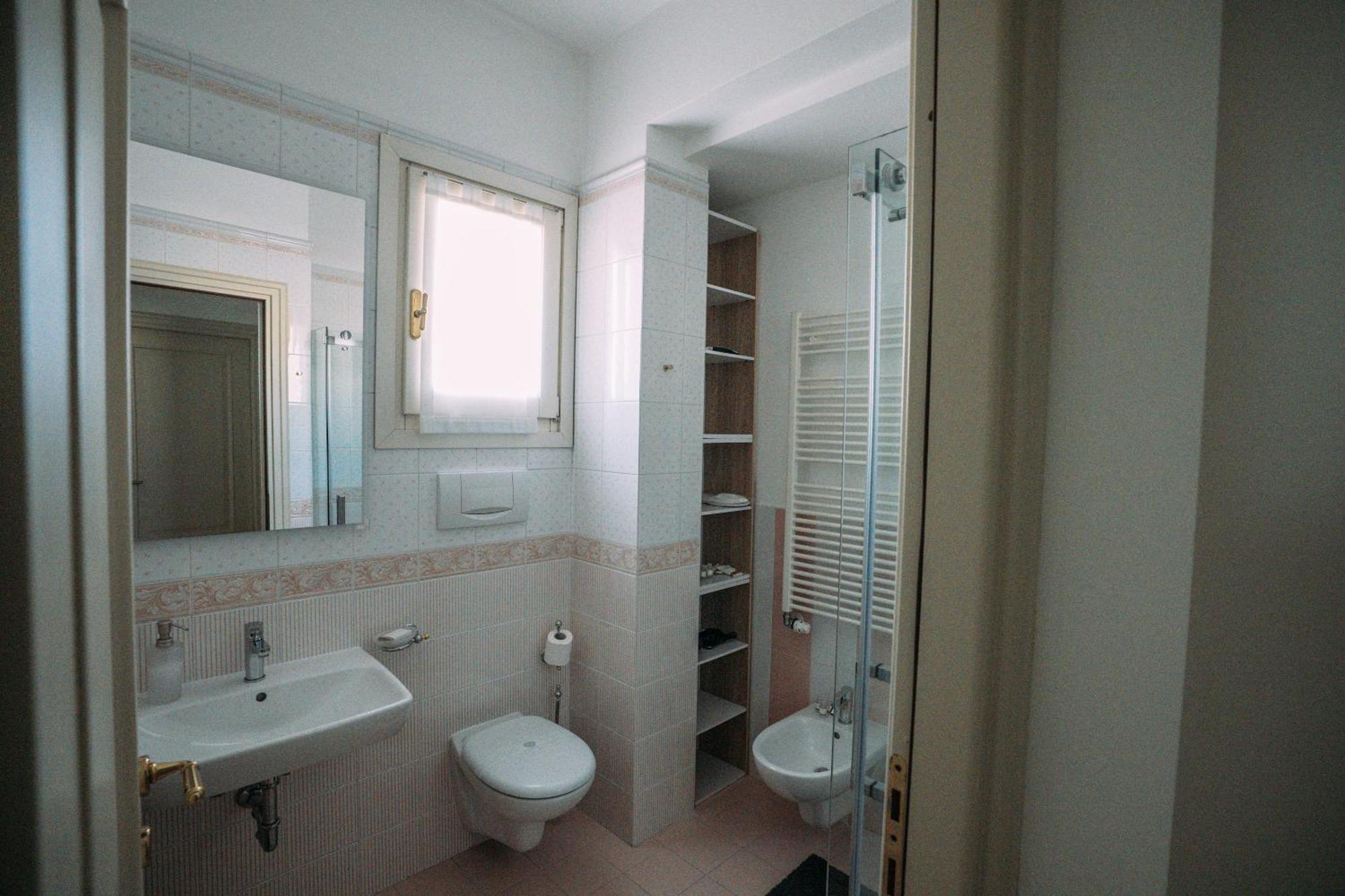 Family Apartment Vista Lago ストレーザ エクステリア 写真